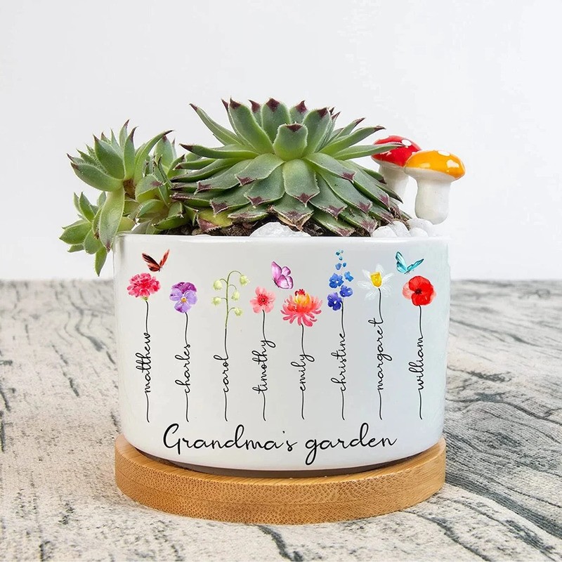 Custom Birth Month Flower Plant Pot Grandma's Garden Plant Pot