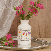 Personalized Family Garden Vase With Grandkids Name and Birth Month Flower For Mother's Day