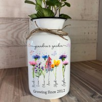 Personalized Family Garden Vase With Grandkids Name and Birth Month Flower For Mother's Day
