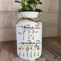 Personalized Grandma's Garden Vase With Grandkids Name and Birth Flowers For Mother's Day