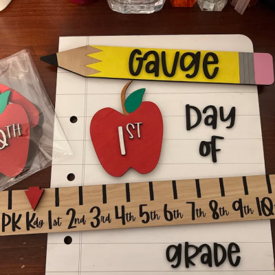 Personalized First/100th/Last Day of School Interchangeable Back to School Sign Prop For Kids Gift Ideas