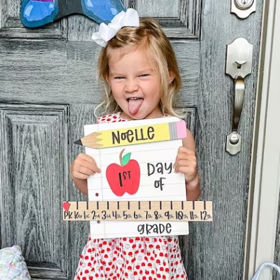 Personalized First/100th/Last Day of School Interchangeable Back to School Sign Prop For Kids Gift Ideas